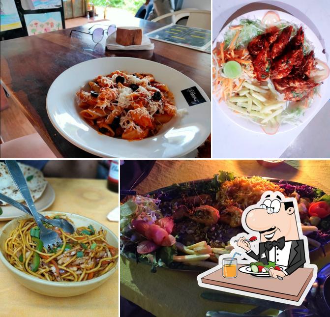 Green Apple Bar & Restaurant