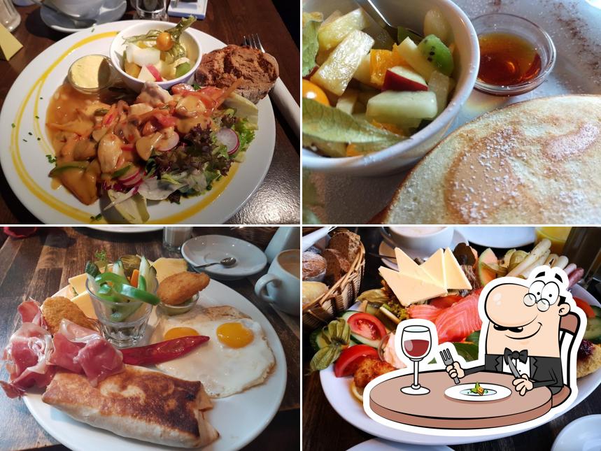 Mauna Kea • Frühstückscafé • Lunch • Café