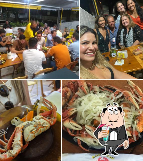 A imagem do Bar Piauí’s bebida e interior