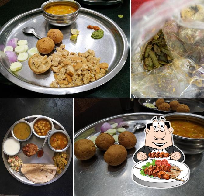 Meals at Thakkar Dinning Hall
