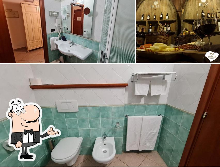 La interni e vino del ristorante