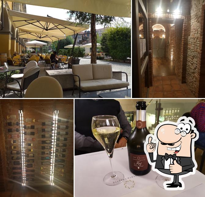 Roberto Sarotto Wine Bar & Shop