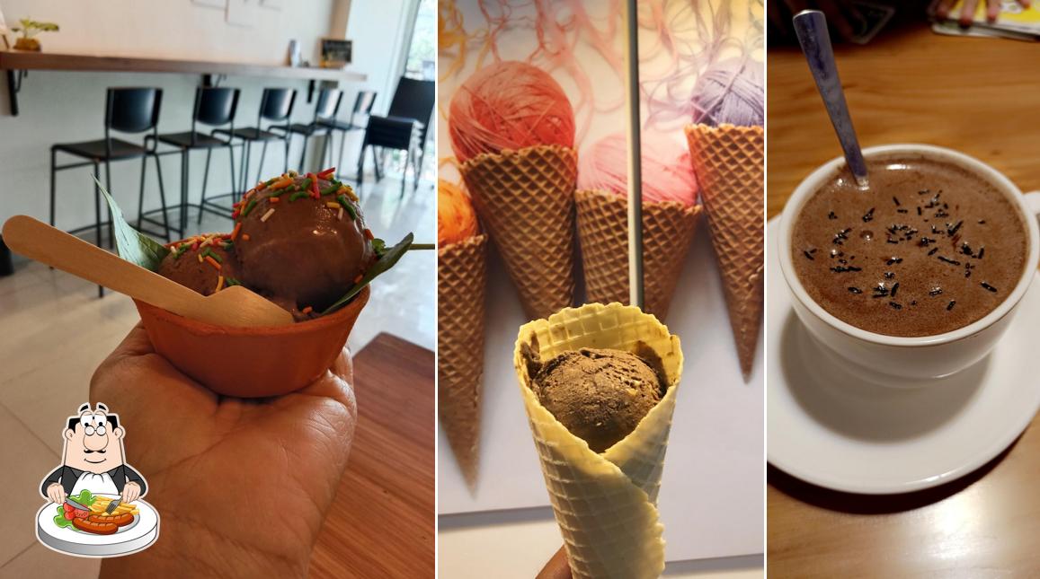 Food at Scoops & Bitess