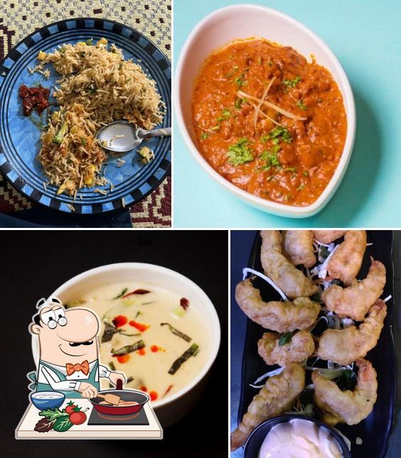 Chicken curry at Chala Basuya Dadar