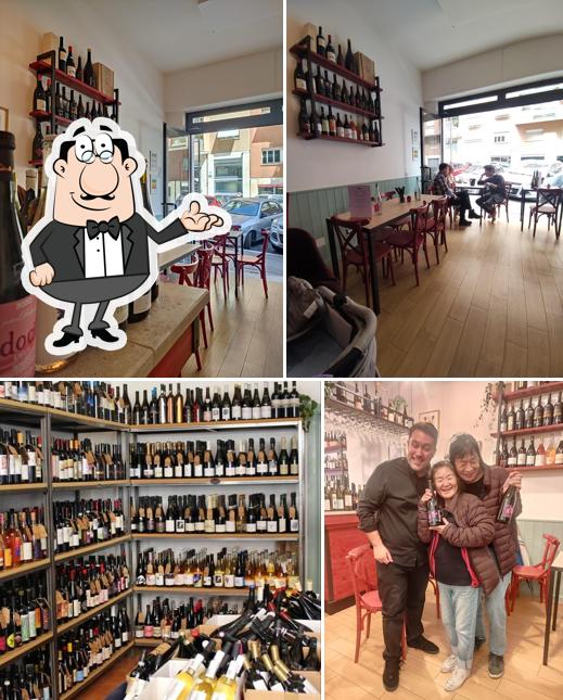 Dai un'occhiata agli interni di Solovino Enoteca Naturale