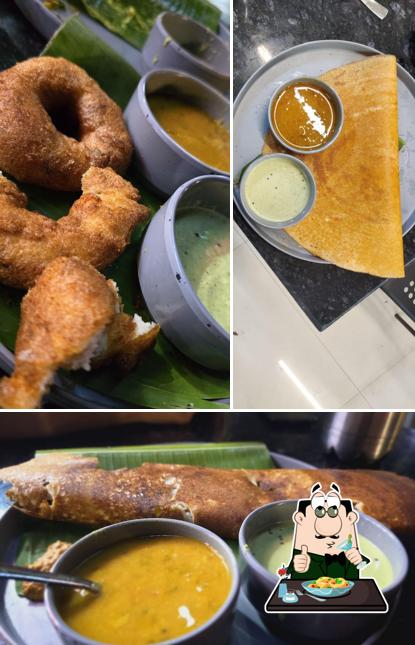 Food at CAFE RAMASHRAYAM - SIMPLY SOUTH