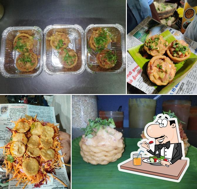 Food at Sri Deepika Nippet set Stall