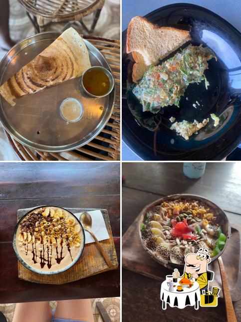 Meals at Aum Cafe I Mostly Vegan I Varkala Cliff