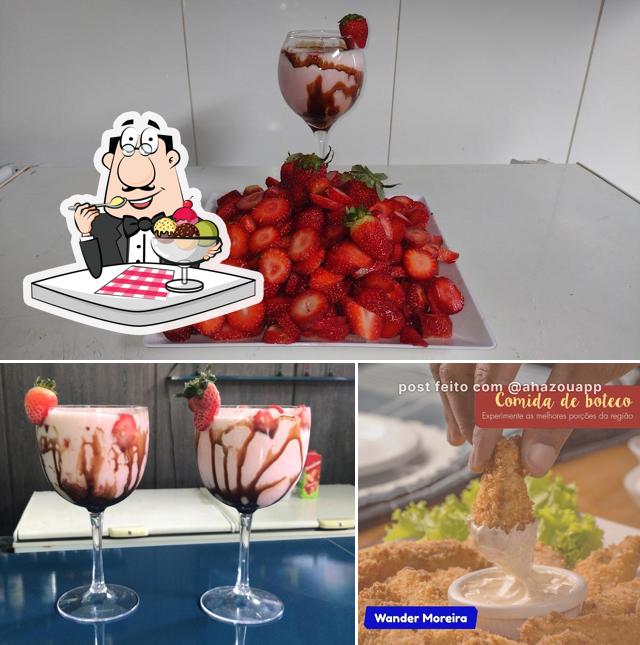 Na Praça Frango & Cia oferece uma escolha de pratos doces