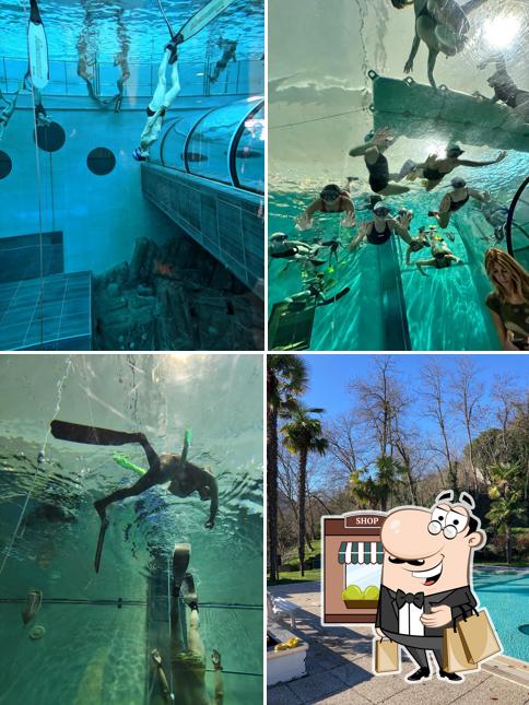 Curiosa tra gli esterni di Y-40 The Deep Joy