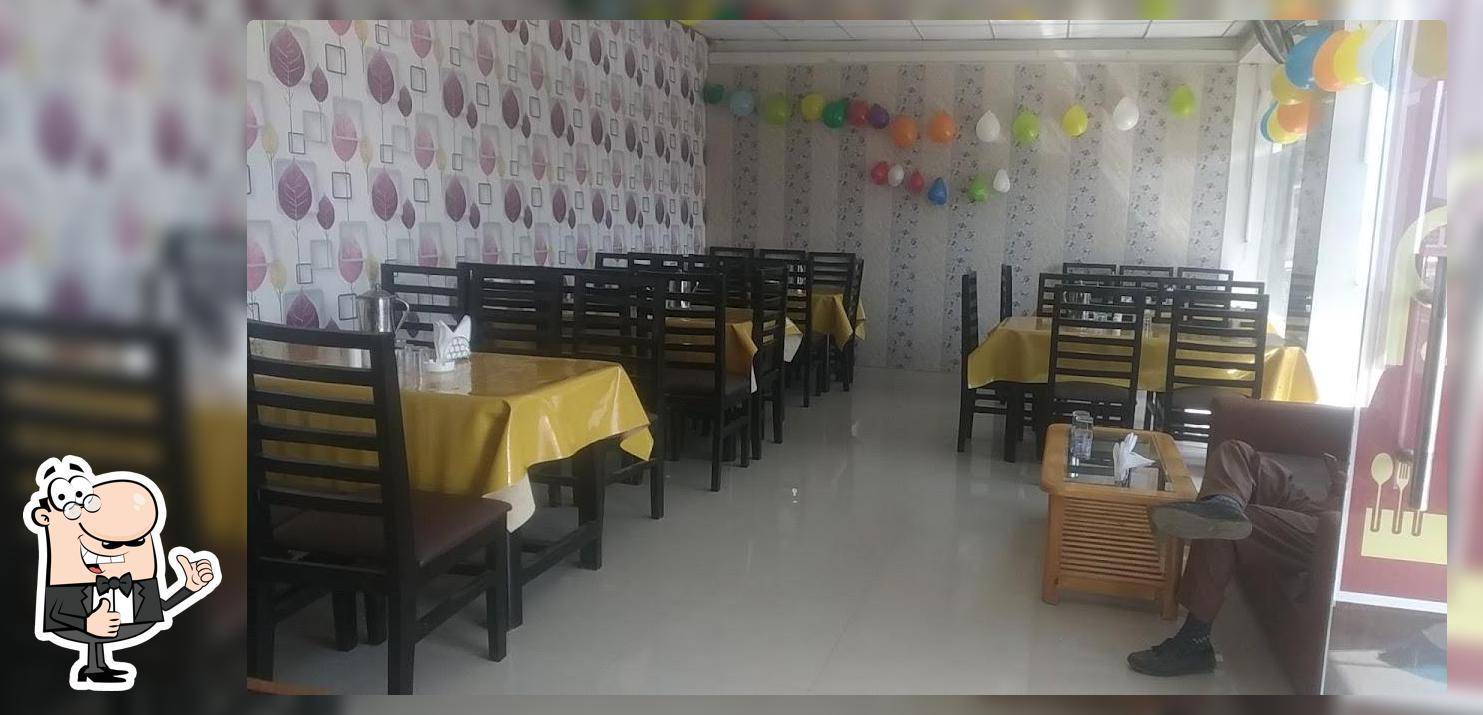 Check out how Para Cafe & Resturant looks inside