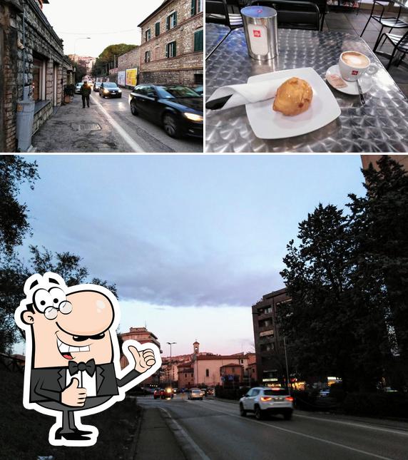 Regarder la photo de Tux Sas