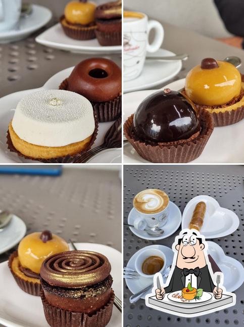 Cibo al Pasticceria Mosconi Mauro & C. Snc