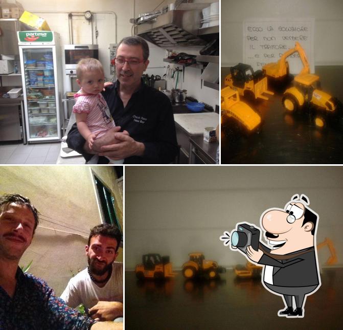 Ecco una foto di Bar Check Point New