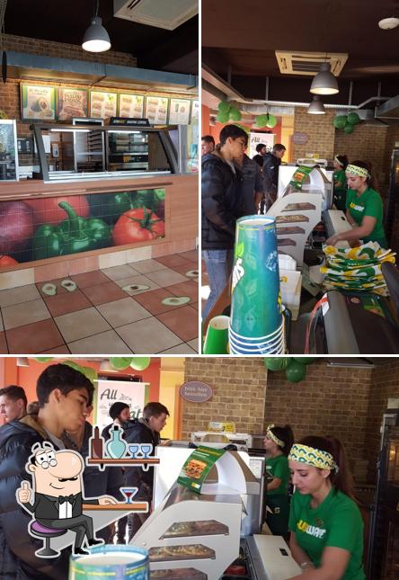 Gli interni di Subway