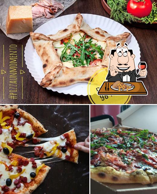 Essayez des pizzas à Піцерія UN MOMENTO