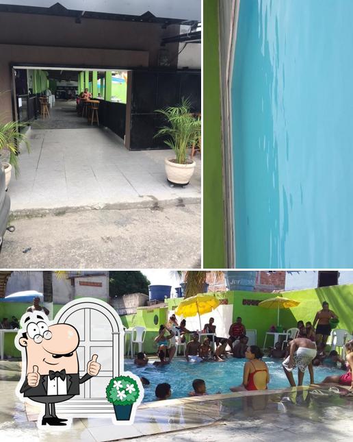 O exterior do Styllu's piscinas bar espaço do samba