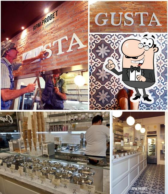 Siediti a un tavolo di Gusta