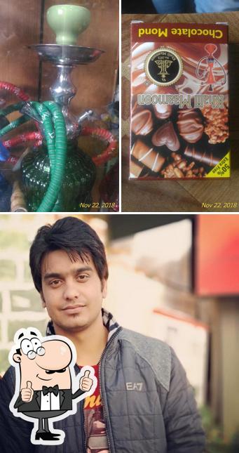 See the pic of Posh Spice