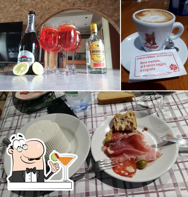 La bevanda e cibo del ristorante