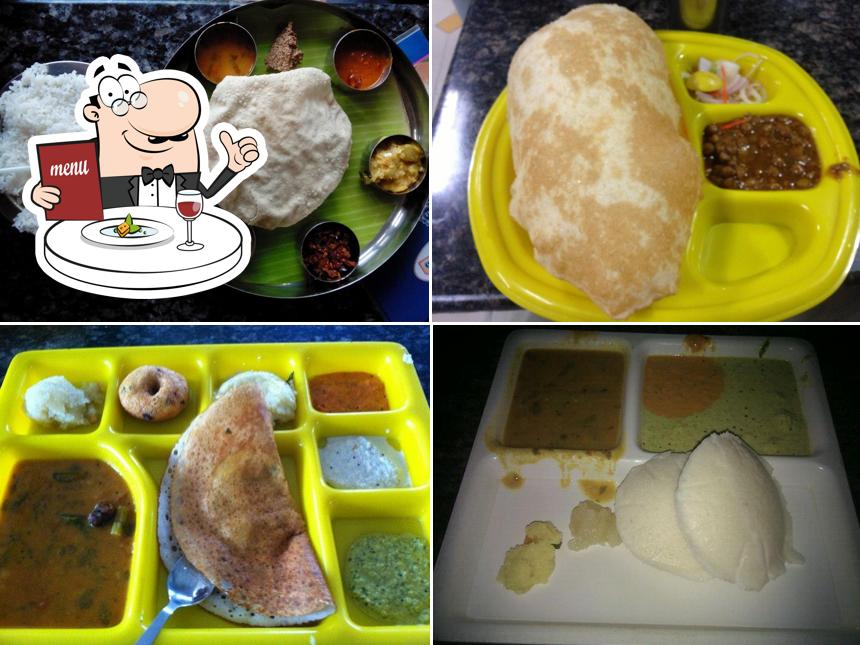 Food at A2B Veg Resturant - Ananda Bhavan