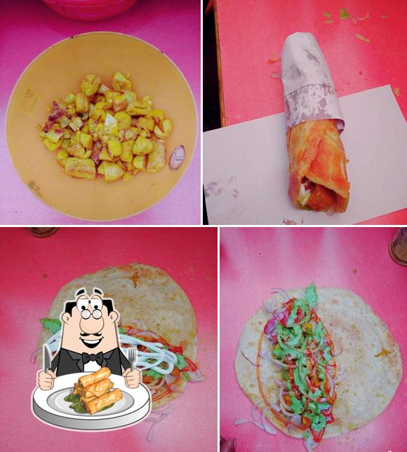 Spring rolls at RISING ROLL