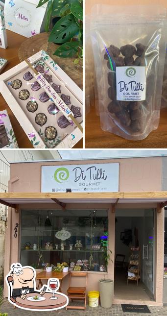 Confira a ilustração ilustrando comida e interior no Ditulli Gourmet