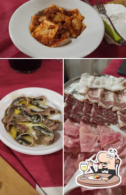 Cibo al Circolo "I Vecchi Tempi"