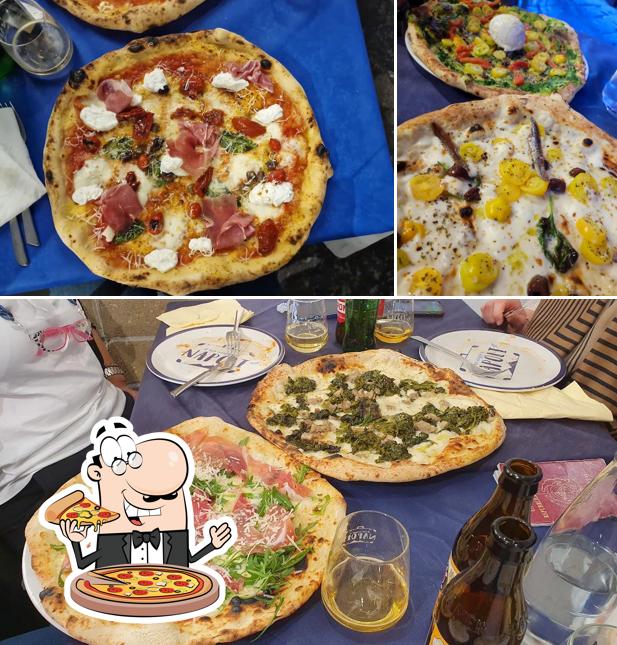 Ordina tra le molte varianti di pizza