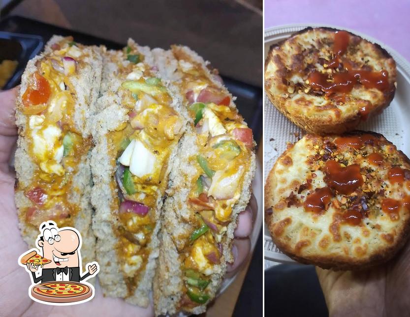 Pick pizza at Chai Dilli