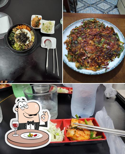 Comida em MiBom Espetos & Korean Food