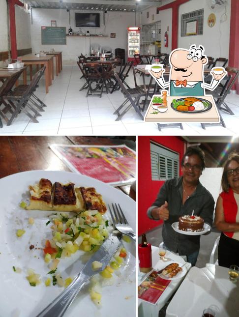 A comida e interior do restaurante