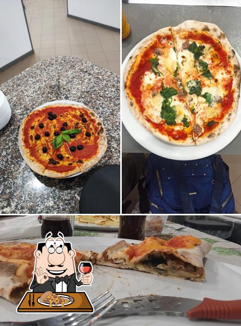 Scegli tra le svariate varianti di pizza