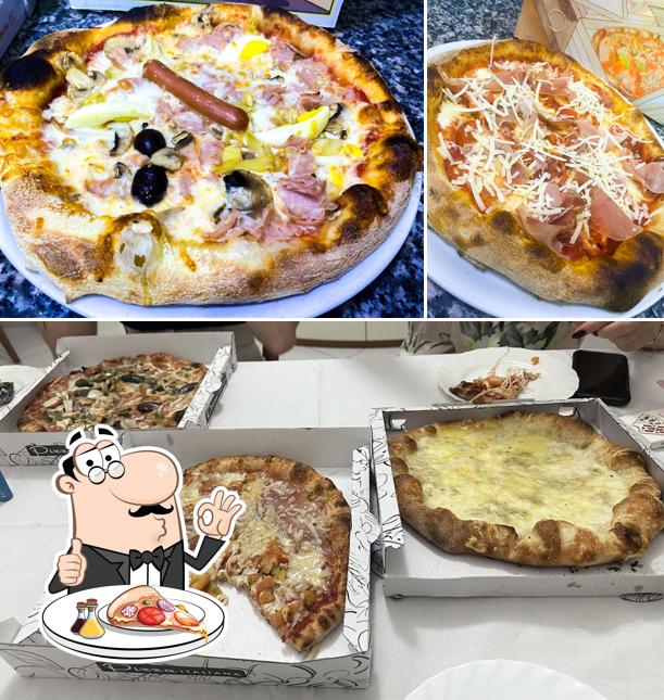 A Pizzeria San Pio Di Marotta Calogero & C. Snc, puoi assaggiare una bella pizza