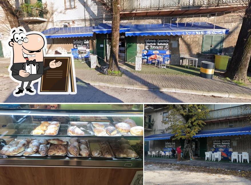 Gli esterni di Infinity Ciock Di Romanucci Nicoletta