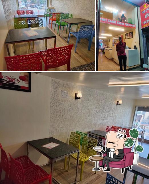 Check out how R2 Food Point looks inside