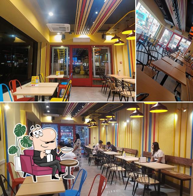 Check out how Burger Singh looks inside