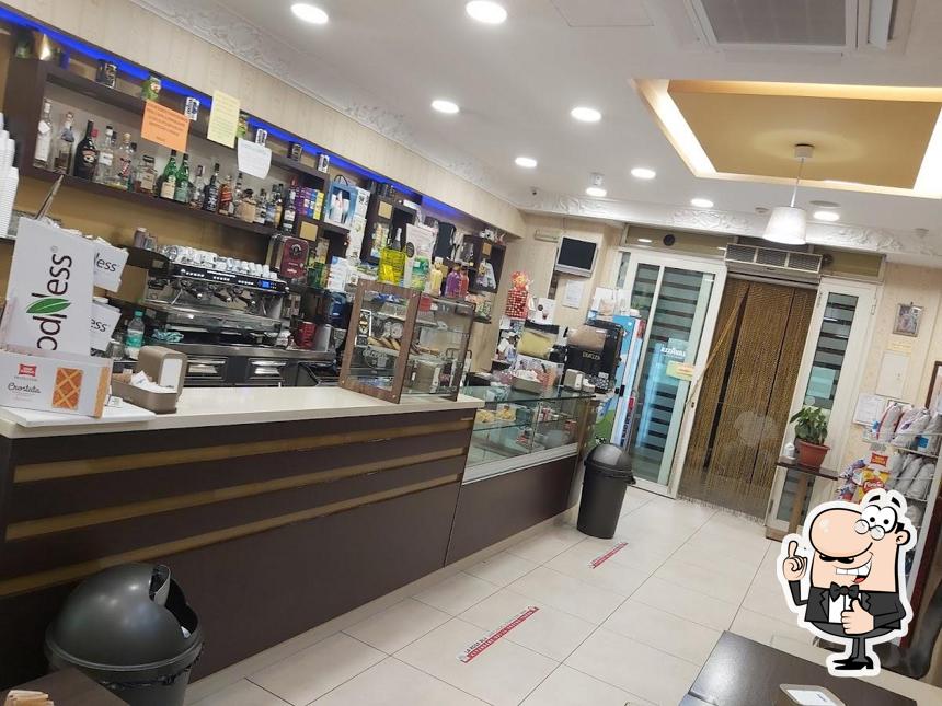 Ecco una foto di CAFFETTERIA TRAETTA 74
