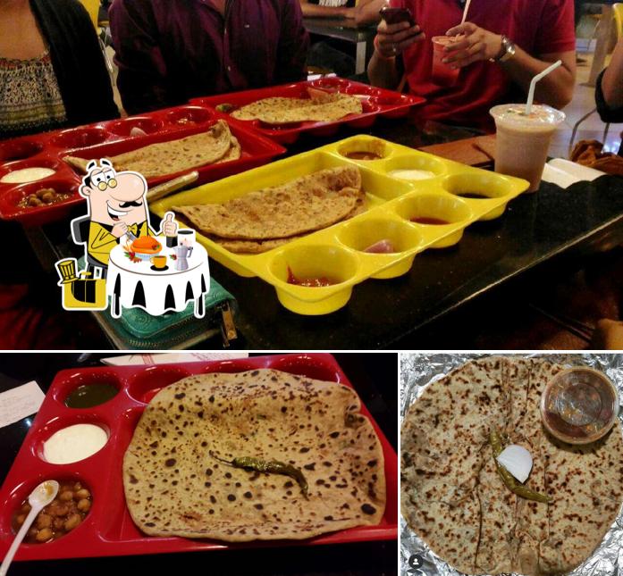 Food at Kakunje's Parathas