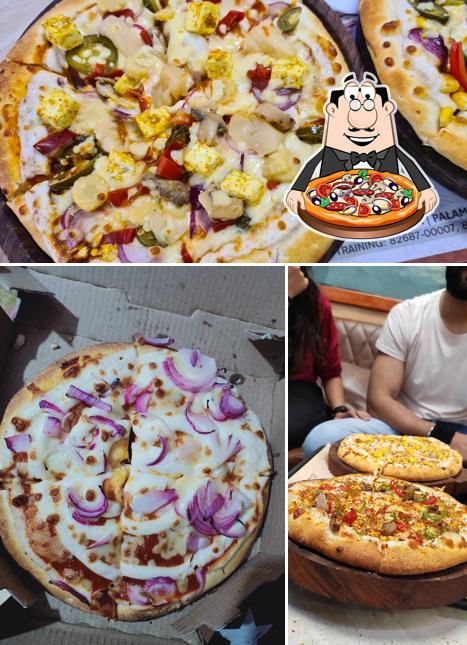 At Hunger'z BCS, you can order pizza