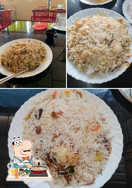 Fried rice at Ifthar Kuzhimanthi Restaurant and Fast food