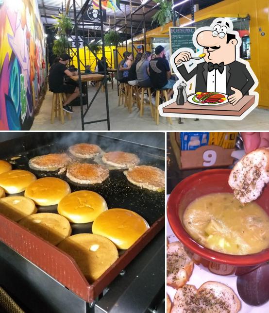 A comida e interior do restaurante