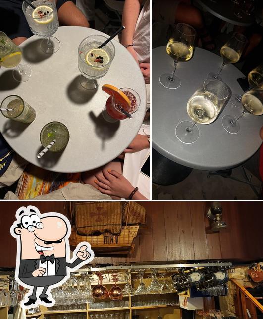 Gli interni di Cocktail bar Massimo