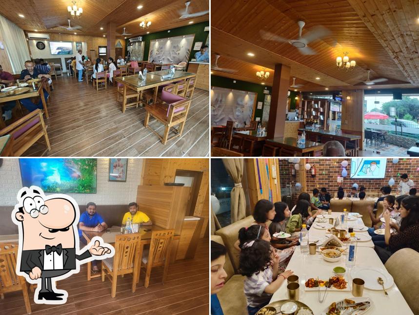 Check out how Yatharth Bhoj Pure Veg Smart Restaurant looks inside