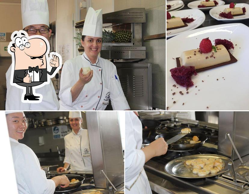 Immagine di Mont Blanc Palace Restaurant Leysin