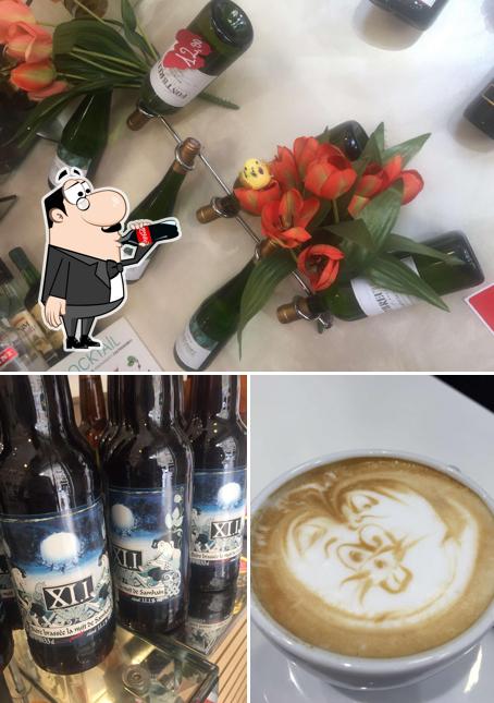 Goditi un drink dal menu