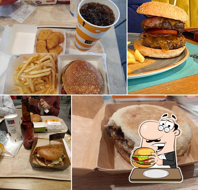 Prenditi un hamburger a McDonald's Biassono