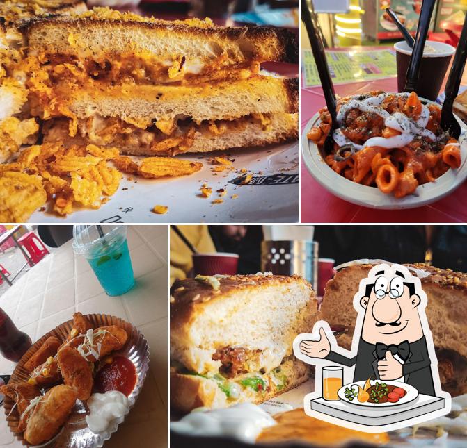 Pulled pork sandwich at Roop Fast-Food Extension