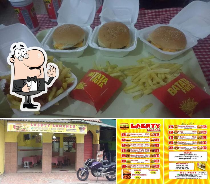 Here's a pic of Laerty Lanches