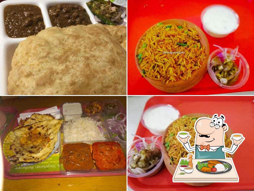 Food at Amritsari express